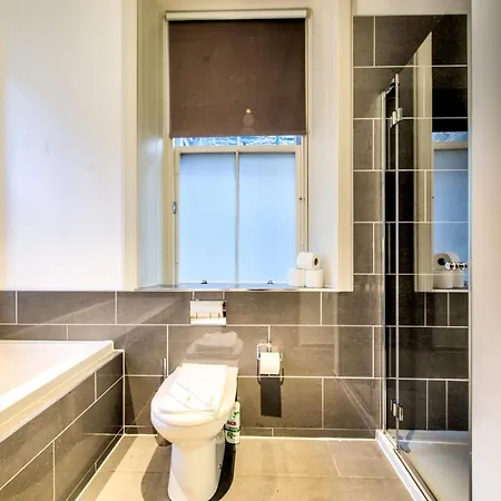 Sumptuous 2Br Apt Next To Edinburgh Castle! Esterno foto
