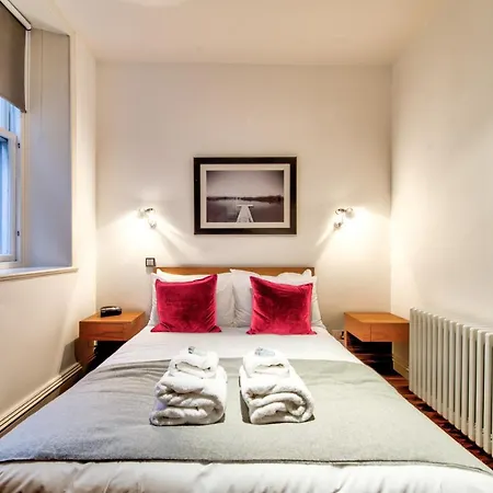 Sumptuous 2Br Apt Next To Edinburgh Castle! Esterno foto